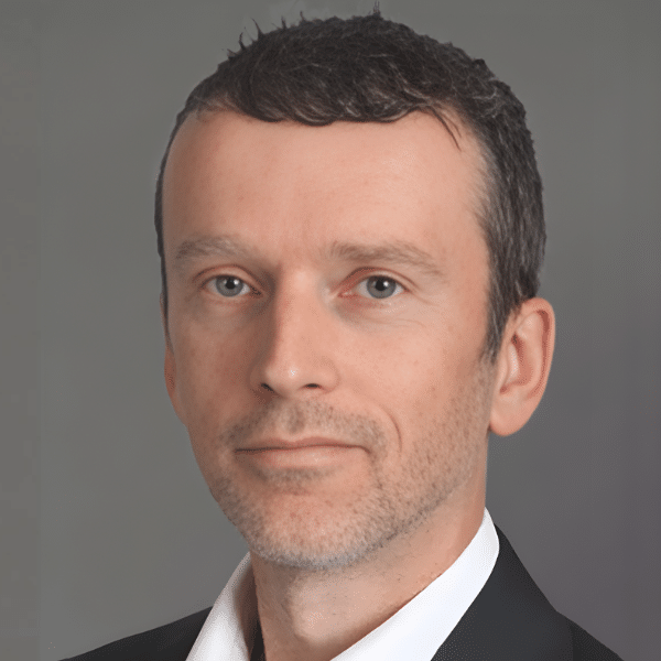 Dr. Lukasz Klobukowski